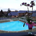 Apartman Entre Le Pont 9 Et L'eveque , Les Hauts De Honfleur, Piscine, Wifi Et Parking Gratuits